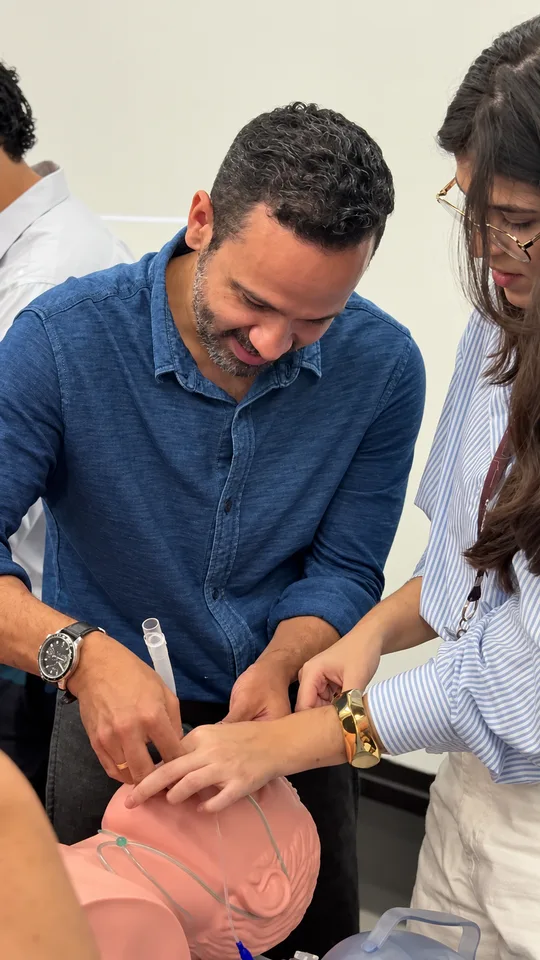 Turma anterior do TECA em treinamento prático